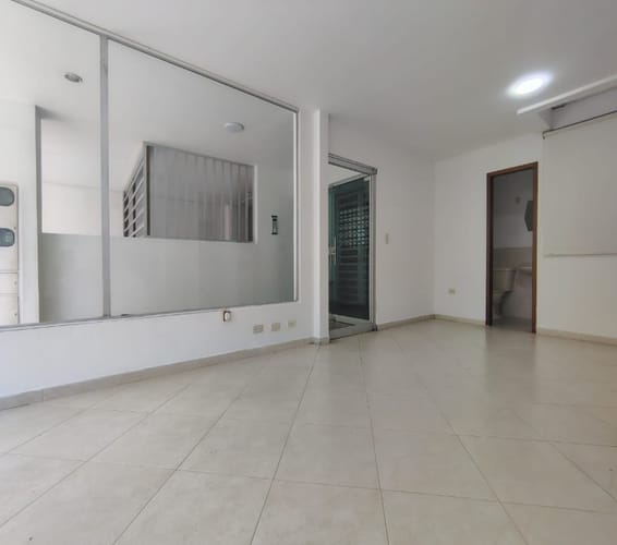 Local en arriendo en Sotomayor, Bucaramanga, 25 m² · foto 5 de 7