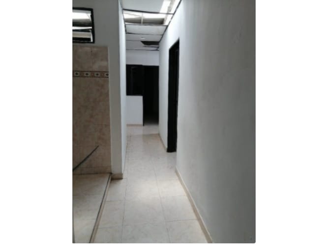 Edificio en venta en La Selva, Cali, 700 m² · foto 8 de 16