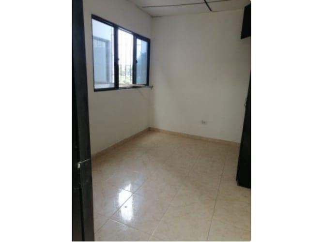 Edificio en venta en La Selva, Cali, 700 m² · foto 13 de 16