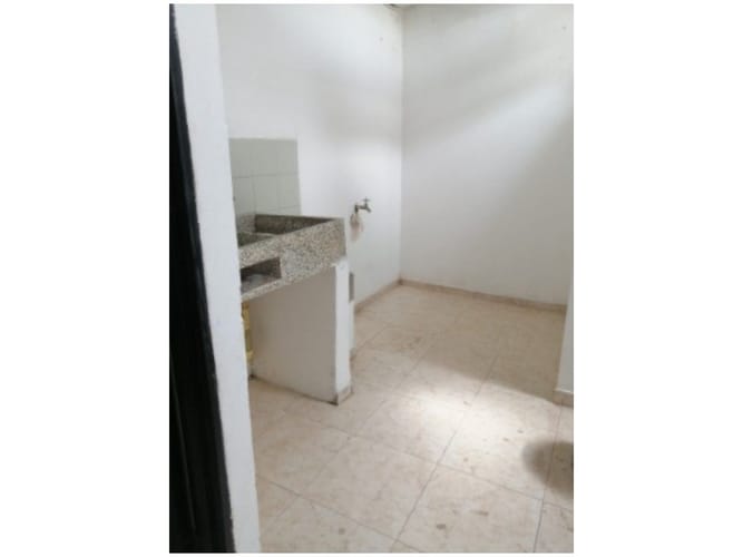 Edificio en venta en La Selva, Cali, 700 m² · foto 15 de 16