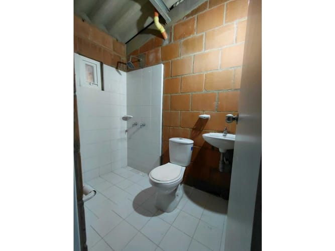 Casa de 2 alcobas en venta en Granada, Candelaria, 35 m² · foto 9 de 15