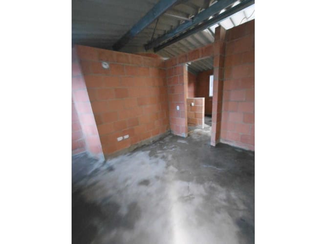 Casa de 2 alcobas en venta en Granada, Candelaria, 35 m² · foto 13 de 15
