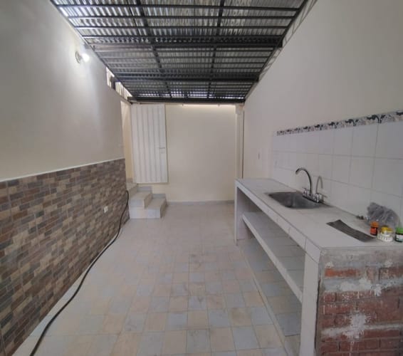 Local en arriendo en Ciudad Valencia, Floridablanca, 77 m² · foto 8 de 9