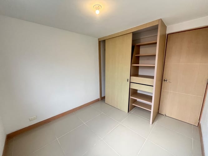 Apartamento de 3 alcobas en arriendo en San Remo, Sabaneta, 85 m² · foto 6 de 20