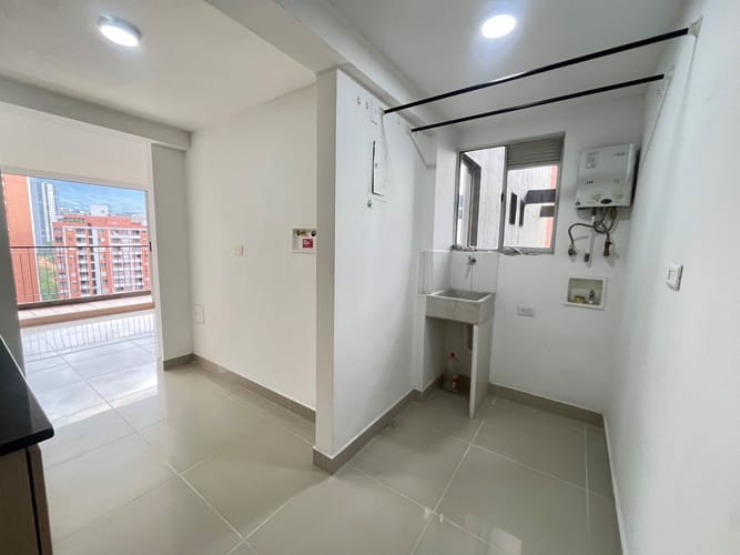 Apartamento de 3 alcobas en arriendo en San Remo, Sabaneta, 85 m² · foto 15 de 20