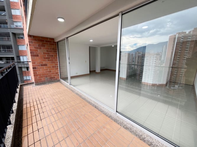 Apartamento de 3 alcobas en arriendo en San Remo, Sabaneta, 85 m² · foto 17 de 20