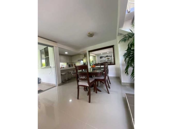 Casa de 4 alcobas en venta en Las Mercedes, Jamundí, 270 m² · foto 6 de 24