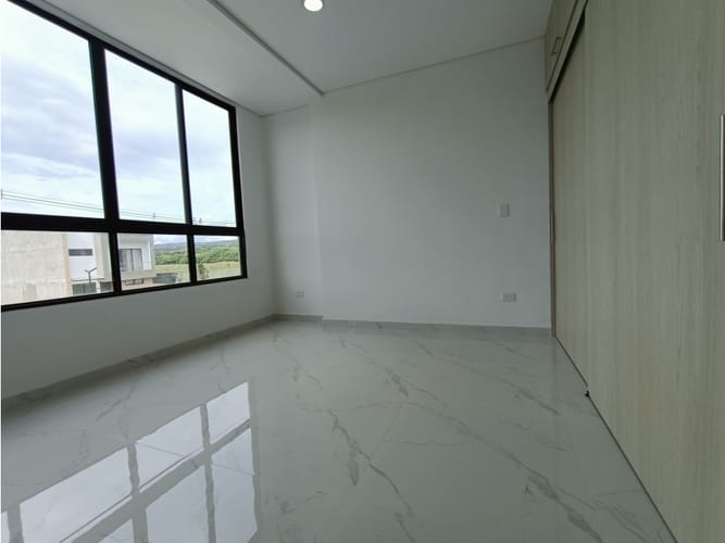 Casa de 6 alcobas en venta en Las Mercedes, Jamundí, 675 m² · foto 10 de 24