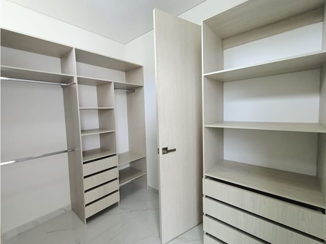 Casa de 6 alcobas en venta en Las Mercedes, Jamundí, 675 m² · foto 20 de 24