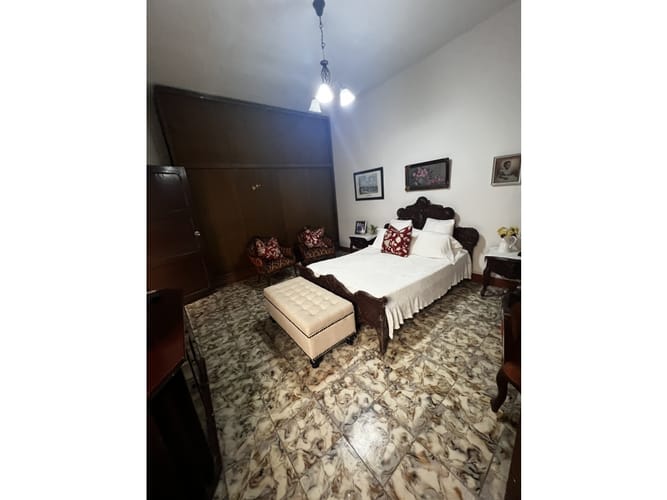 Casa de 5 alcobas en venta en San Fernando Nuevo, Cali, 290 m² · foto 17 de 24