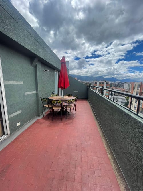 Apartamento de 4 alcobas en venta en Puente Largo, Bogotá, 160 m² · foto 4 de 24