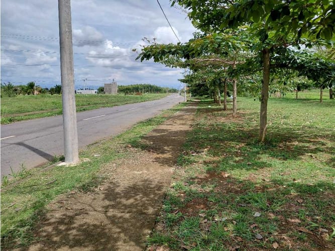 Lote en venta en Potrerito, Cali, 120 m² · foto 3 de 7