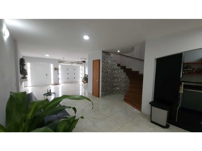 Casa de 4 alcobas en venta en Las Mercedes, Palmira, 340 m² · foto 7 de 24