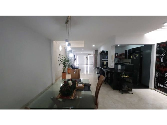 Casa de 4 alcobas en venta en Las Mercedes, Palmira, 340 m² · foto 8 de 24