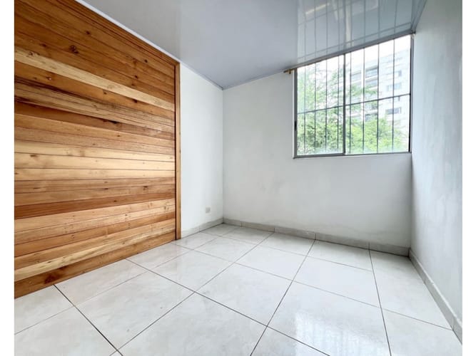 Apartamento de 3 alcobas en venta en Colinas Del Norte, Yumbo, 60 m² · foto 4 de 11