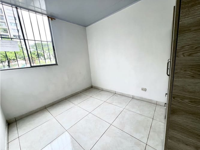 Apartamento de 3 alcobas en venta en Colinas Del Norte, Yumbo, 60 m² · foto 6 de 11