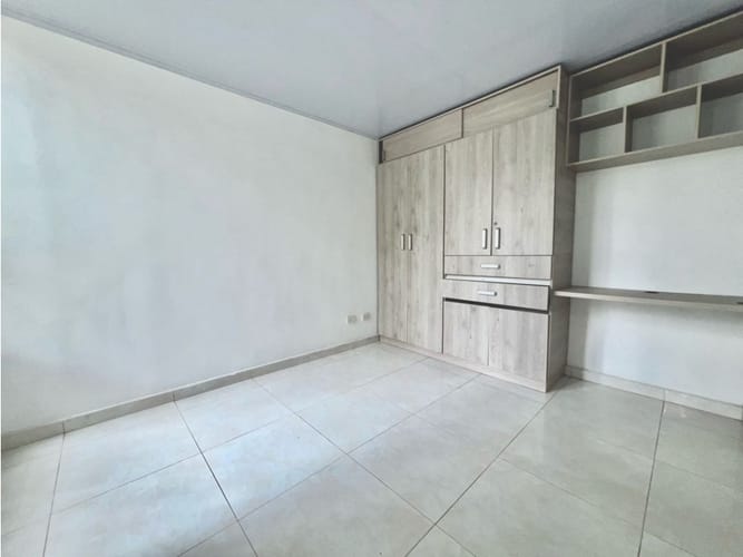 Apartamento de 3 alcobas en venta en Colinas Del Norte, Yumbo, 60 m² · foto 7 de 11