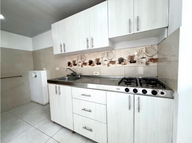 Apartamento de 3 alcobas en venta en Colinas Del Norte, Yumbo, 60 m² · foto 10 de 11