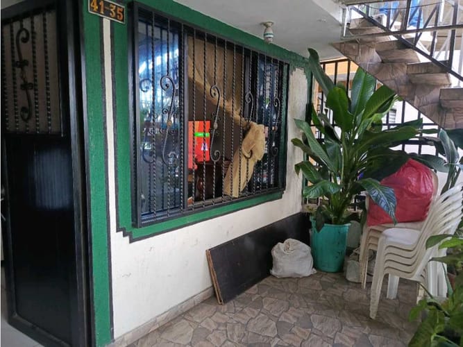 Casa de 13 alcobas en venta en Santa Fe, Cali, 440 m² · foto 2 de 21