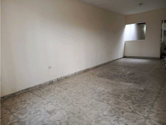Casa de 13 alcobas en venta en Santa Fe, Cali, 440 m² · foto 9 de 21