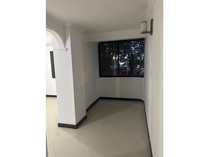 Apartamento de 3 alcobas en venta en La Selva, Cali, 68 m² · foto 4 de 13