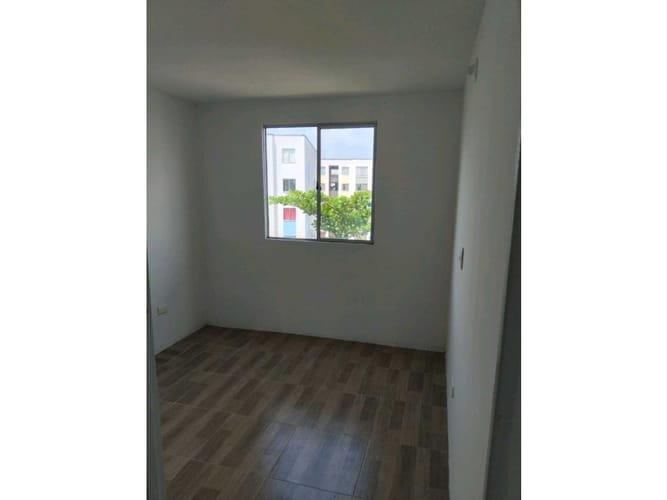 Apartamento de 3 alcobas en venta en San Isidro, Jamundí, 46 m² · foto 11 de 12