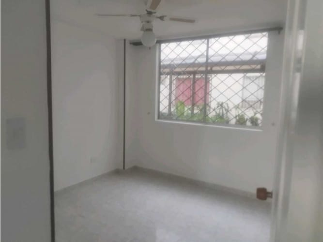 Apartamento de 3 alcobas en venta en Ciudad Capri, Cali, 90 m² · foto 2 de 12