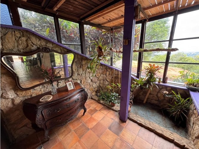 Casa de 6 alcobas en venta en La Reforma, Cali, 408 m² · foto 3 de 9