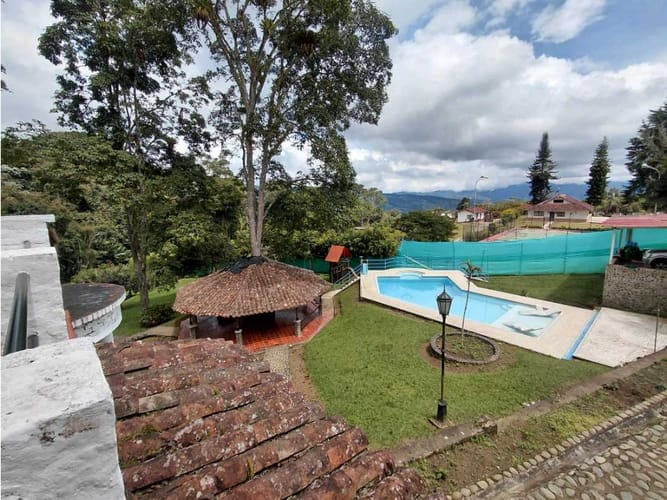 Finca en venta en El Carmen, Cali, 11287 m² · foto 7 de 24