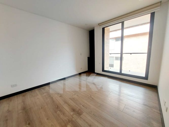 Apartamento de 3 alcobas en arriendo en Chicó Navarra, Bogotá, 135 m² · foto 9 de 23