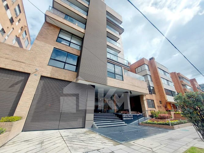 Apartamento de 3 alcobas en arriendo en Chicó Navarra, Bogotá, 135 m² · foto 22 de 23
