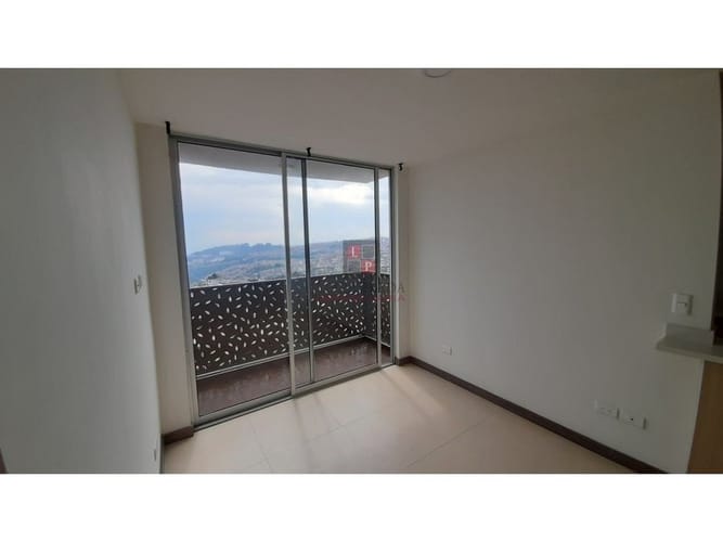 Apartamento de 3 alcobas en arriendo en El Campin, Manizales, 66 m² · foto 2 de 21