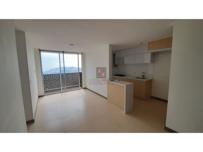 Apartamento de 3 alcobas en arriendo en El Campin, Manizales, 66 m² · foto 3 de 21