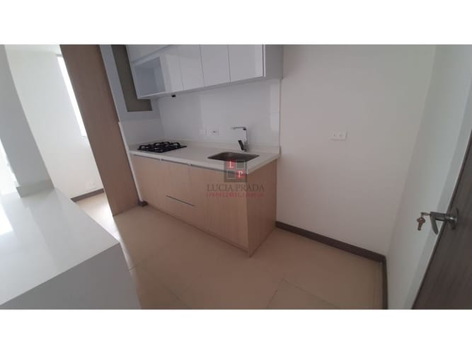 Apartamento de 3 alcobas en arriendo en El Campin, Manizales, 66 m² · foto 9 de 21
