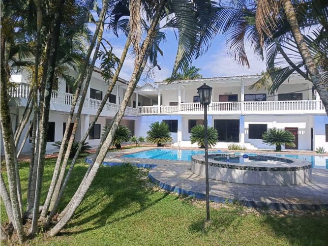 Casa de 9 alcobas en venta en La Morada, Jamundí, 1000 m² · foto 4 de 24