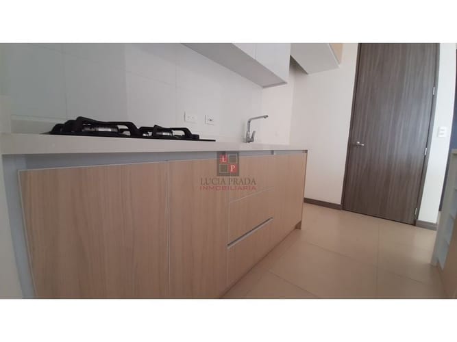 Apartamento de 3 alcobas en arriendo en El Campin, Manizales, 66 m² · foto 10 de 21