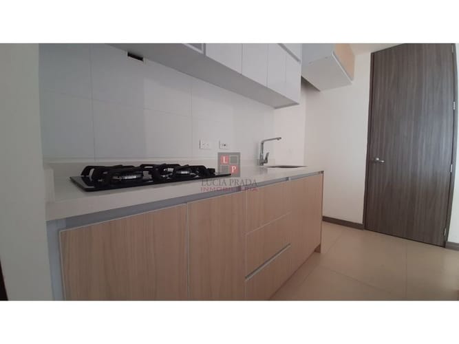 Apartamento de 3 alcobas en arriendo en El Campin, Manizales, 66 m² · foto 11 de 21