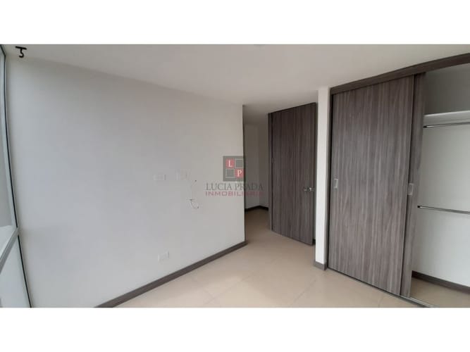 Apartamento de 3 alcobas en arriendo en El Campin, Manizales, 66 m² · foto 12 de 21