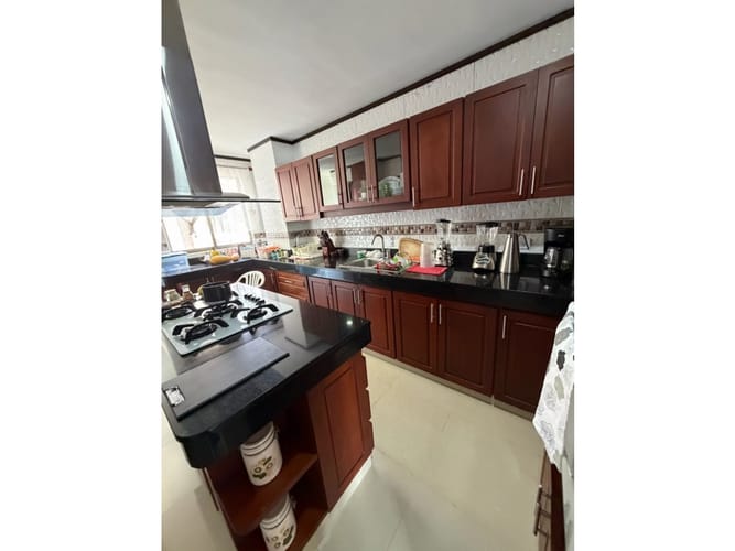 Apartamento de 3 alcobas en venta en Santa Teresita, Cali, 240 m² · foto 23 de 24