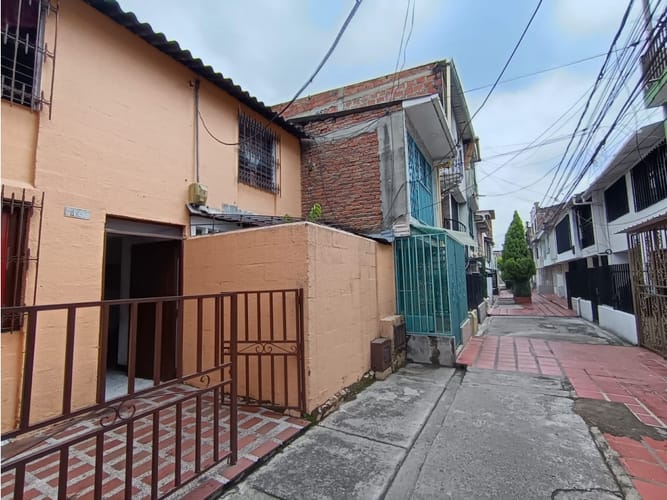 Casa de 3 alcobas en venta en San Pedro, Cali, 100 m² · foto 2 de 8