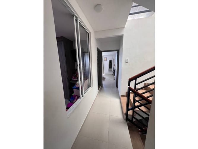 Casa de 5 alcobas en venta en Cn. Arbore Country Club, Jamundí, 230 m² · foto 13 de 24
