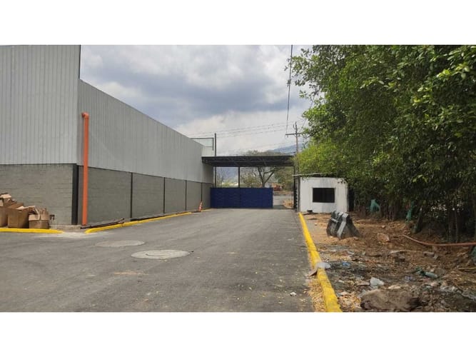 Bodega en venta en Sameco, Yumbo, 530 m² · foto 8 de 24