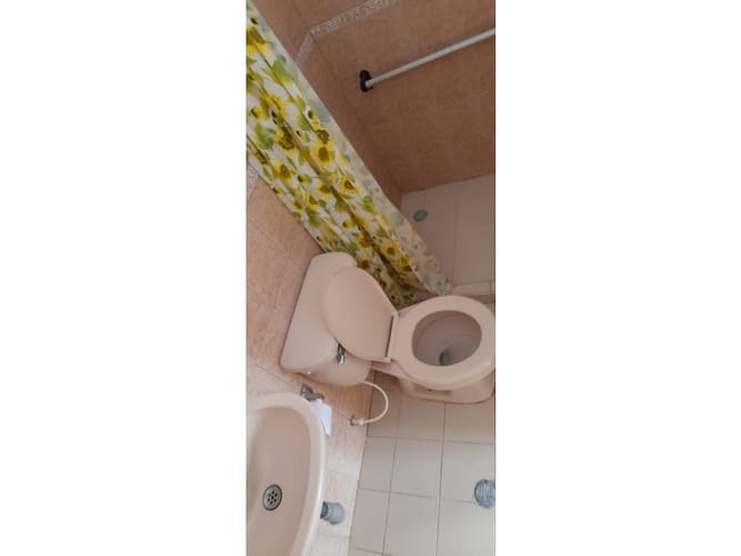 Casa de 5 alcobas en venta en Venezuela - Urb Cañaveralejo, Cali, 240 m² · foto 4 de 19