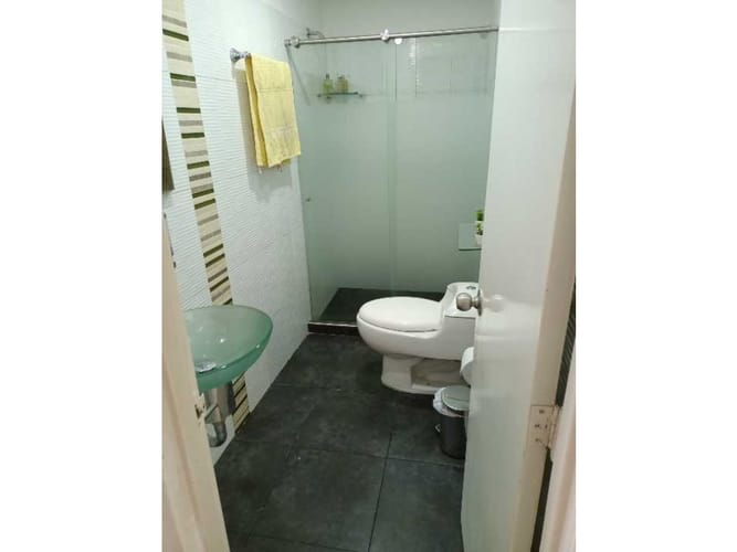 Casa de 8 alcobas en venta en San Isidro, Cali, 350 m² · foto 5 de 21
