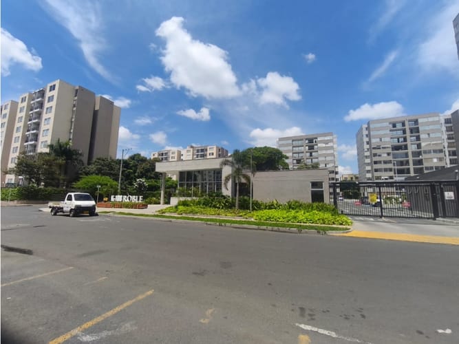 Apartamento de 2 alcobas en venta en Bochalema, Cali, 58 m² · foto 4 de 24