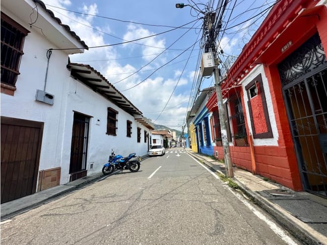 Casa de 4 alcobas en venta en San Antonio, Cali, 142 m² · foto 12 de 13