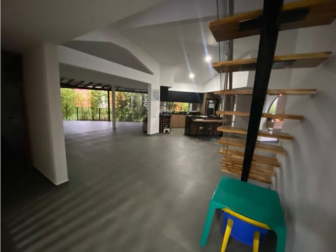 Casa de 4 alcobas en venta en Cn. Club De Campo La Morada, Cali, 305 m² · foto 6 de 13
