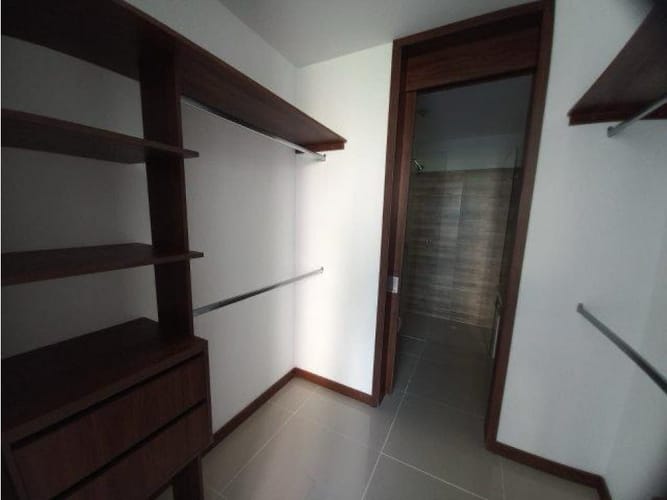 Casa de 3 alcobas en venta en Llano Grande, Palmira, 132 m² · foto 11 de 24