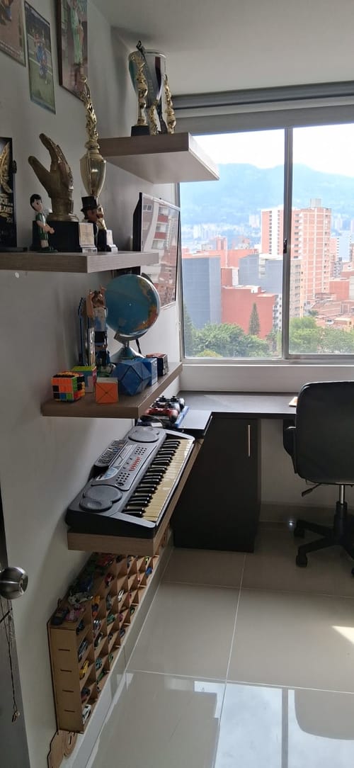 Apartamento de 3 alcobas en venta en El Carmelo, Sabaneta, 70 m² · foto 21 de 24