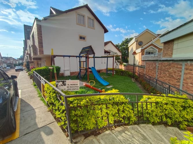 Casa de 4 alcobas en venta en Cañaveral, Floridablanca, 160 m² · foto 22 de 24